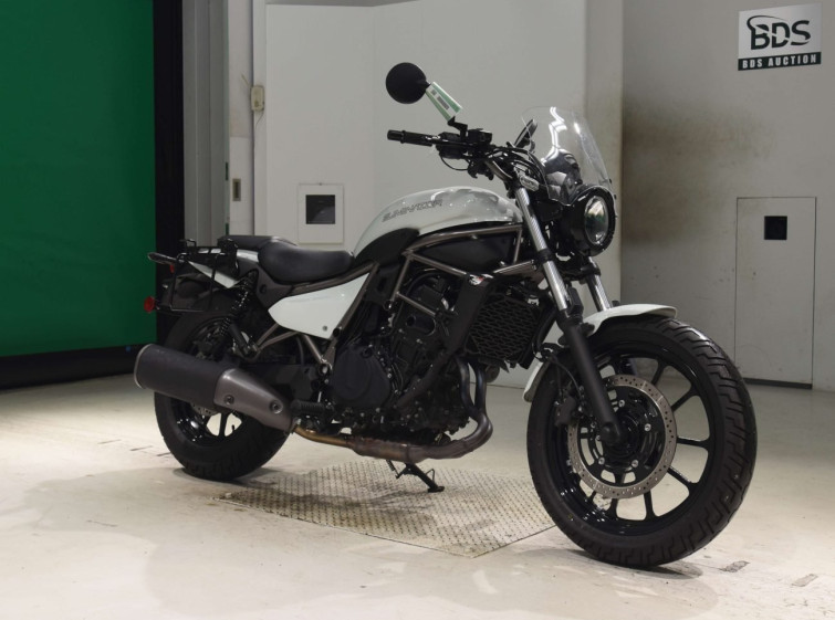 Мотоцикл Kawasaki ELIMINATOR400-3 з пробігом 3121 km з пробігом 3121 km