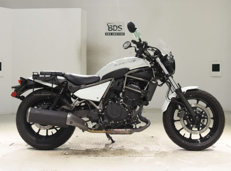 Мотоцикл Kawasaki ELIMINATOR400-3 з пробігом 3121 km з пробігом 3121 km