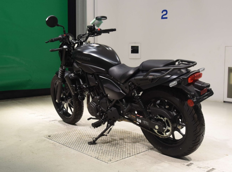 Мотоцикл Kawasaki ELIMINATOR400-3SE с пробегом 1490 km с пробегом 1490 km