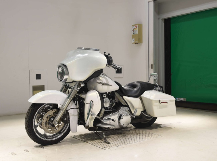 Мотоцикл HD SREET GLIDE FLHX1580 з пробігом 36636 km з пробігом 36636 km