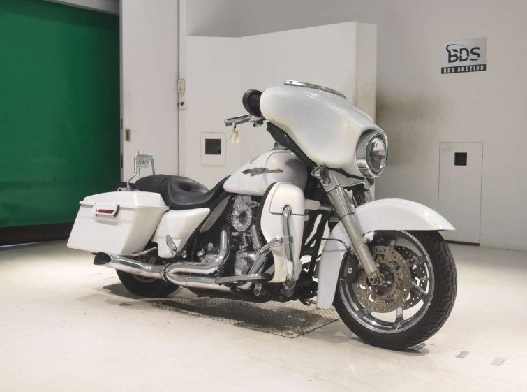 Мотоцикл HD SREET GLIDE FLHX1580 з пробігом 36636 km з пробігом 36636 km