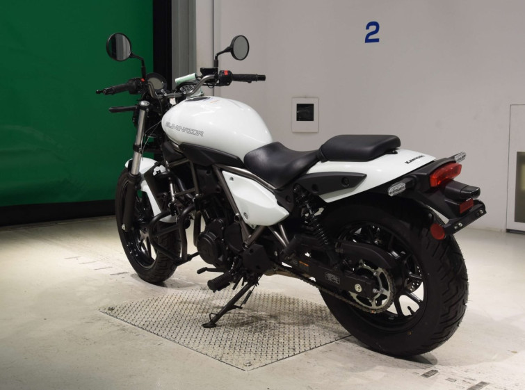 Мотоцикл Kawasaki ELIMINATOR400-3 з пробігом 120 km з пробігом 120 km