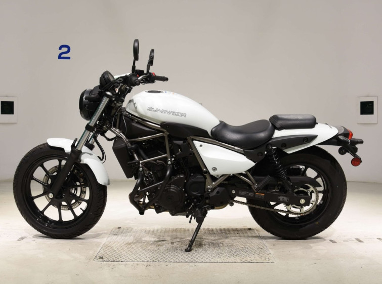 Мотоцикл Kawasaki ELIMINATOR400-3 з пробігом 120 km з пробігом 120 km