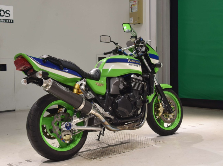 Мотоцикл Kawasaki ZRX1100 з пробігом 75590 km з пробігом 75590 km