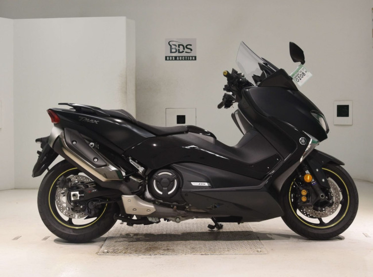 Мотоцикл Yamaha T-MAX530DX с пробегом 8373 km