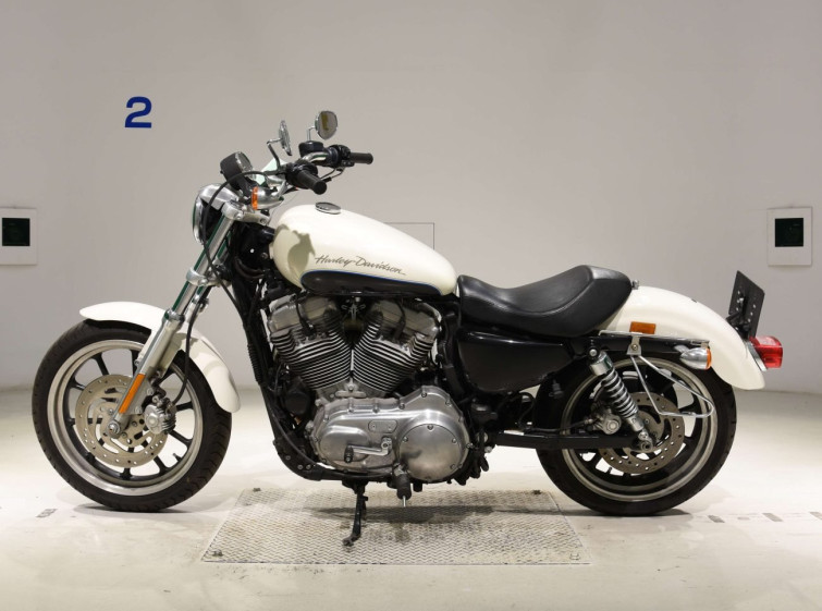 Мотоцикл HD SPORTSTER XL883L з пробігом 16400 km з пробігом 16400 km