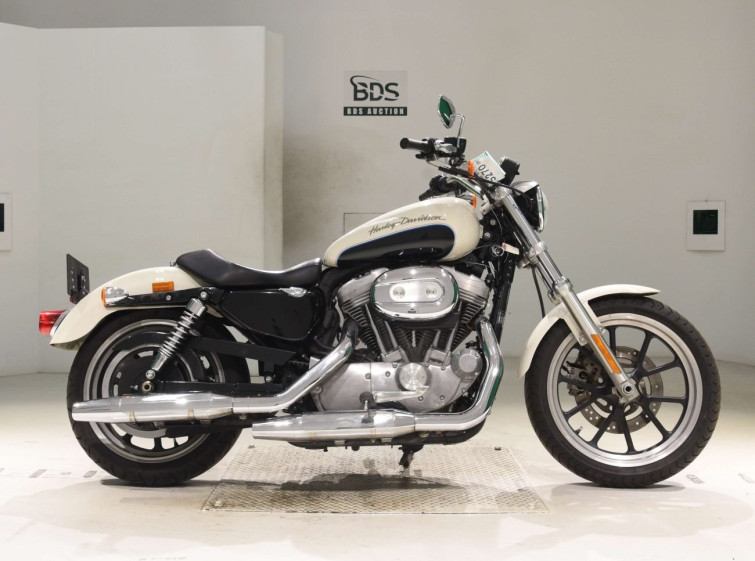 Мотоцикл HD SPORTSTER XL883L з пробігом 16400 km з пробігом 16400 km