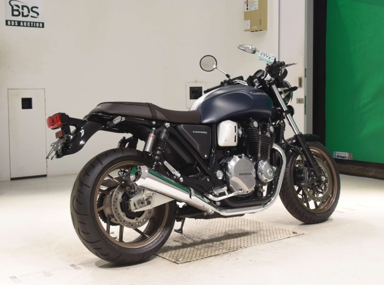 Мотоцикл Honda CB1100RS с пробегом 2084 km с пробегом 2084 km