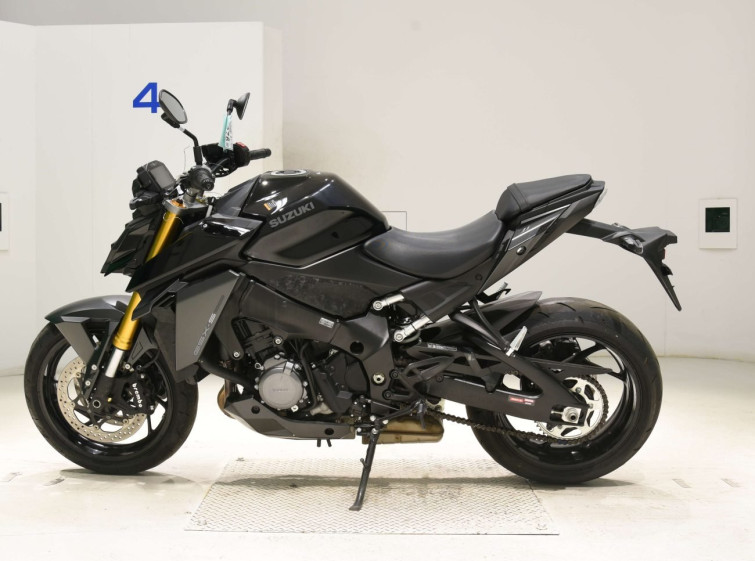 Мотоцикл Suzuki GSX-S1000 з пробігом 9290 km з пробігом 9290 km