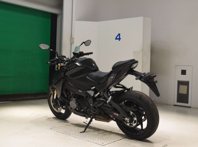 Мотоцикл Suzuki GSX-S1000 з пробігом 9290 km з пробігом 9290 km