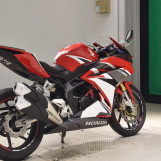 Мотоцикл Honda CBR250RR с пробегом 5975 km с пробегом 5975 km
