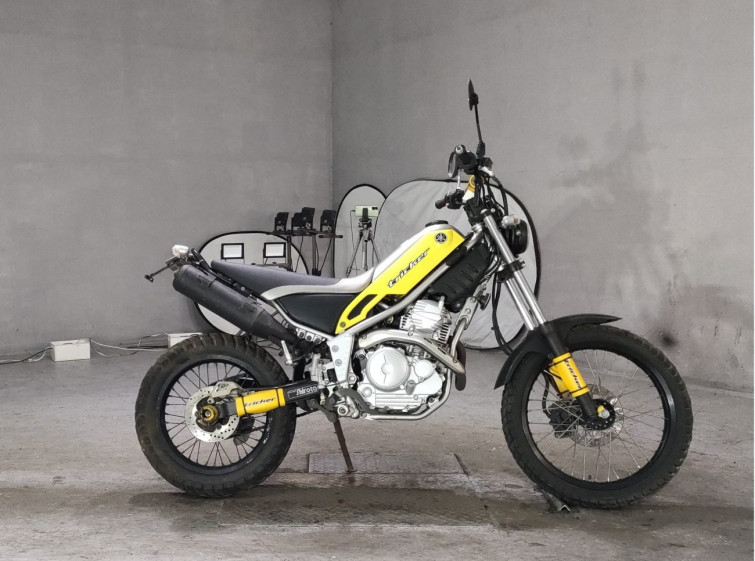 Мотоцикл Yamaha TRICKER з пробігом 4877 km