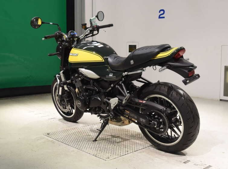 Мотоцикл Kawasaki Z900RS с пробегом 2809 km с пробегом 2809 km