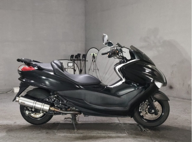 Мотоцикл Yamaha MAJESTY 250 с пробегом 20205 km