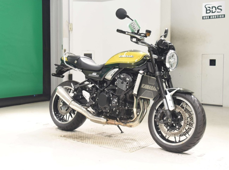 Мотоцикл Kawasaki Z900RS з пробігом 381 km з пробігом 381 km