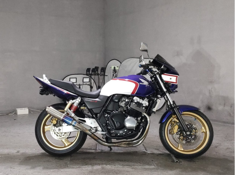 Мотоцикл Honda CB400SFV с пробегом 10071 km