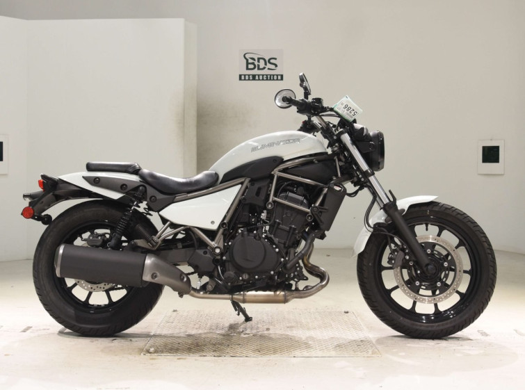 Мотоцикл Kawasaki ELIMINATOR400-3 с пробегом 15019 km с пробегом 15019 km