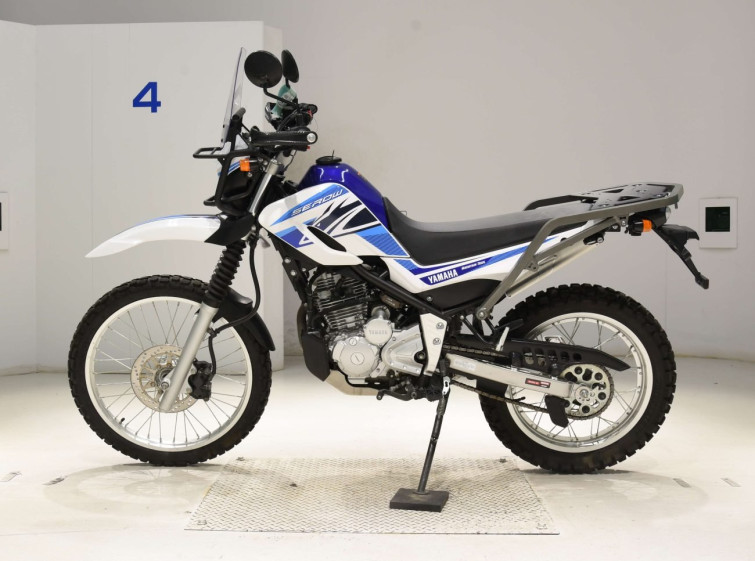 Мотоцикл Yamaha SEROW XT250 с пробегом 1228 km с пробегом 1228 km