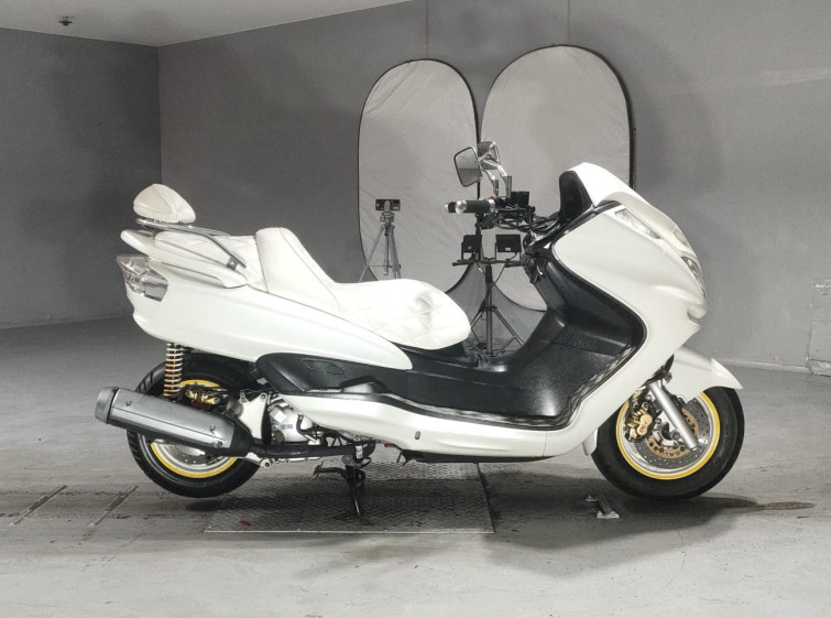 Мотоцикл Yamaha MAJESTY 250C с пробегом 30619 km
