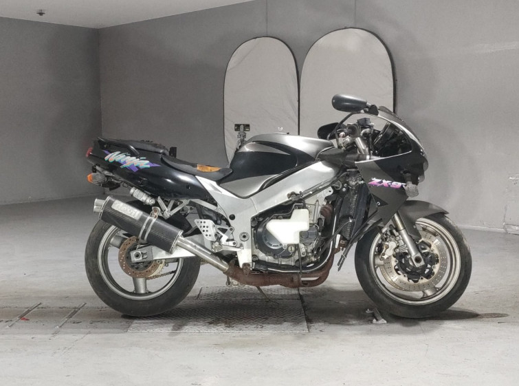 Мотоцикл Kawasaki NINJA ZX-9R с пробегом 35183 km