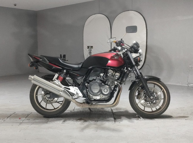 Мотоцикл Honda CB400SFV с пробегом 48865 km