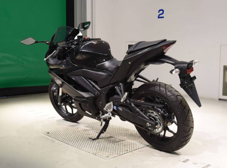 Мотоцикл Yamaha YZF-R25 з пробігом 665 km з пробігом 665 km