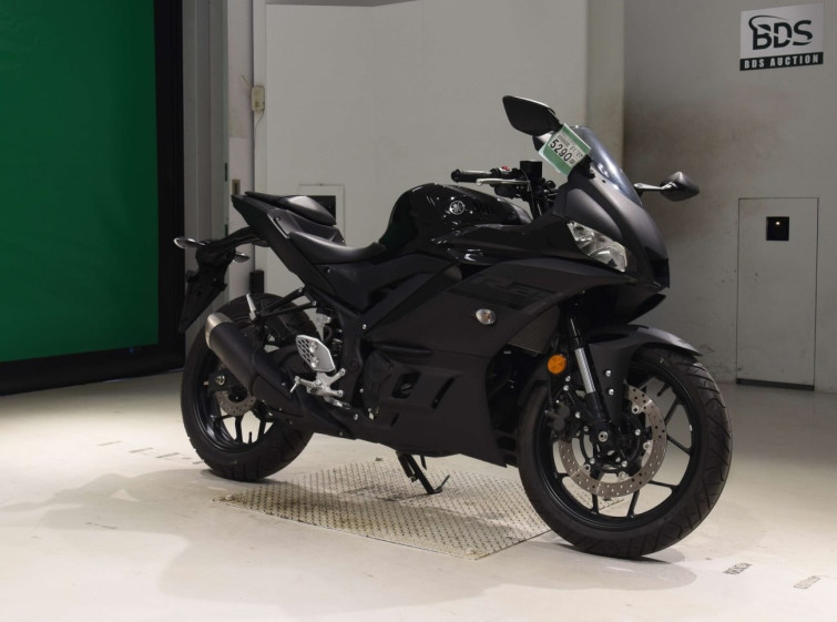 Мотоцикл Yamaha YZF-R25 з пробігом 665 km з пробігом 665 km