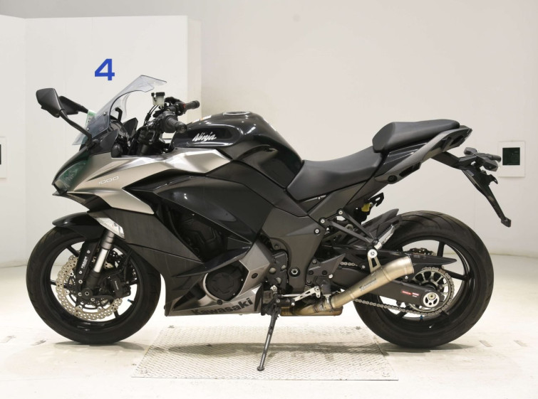 Мотоцикл Kawasaki NINJA1000A с пробегом 12368 km с пробегом 12368 km