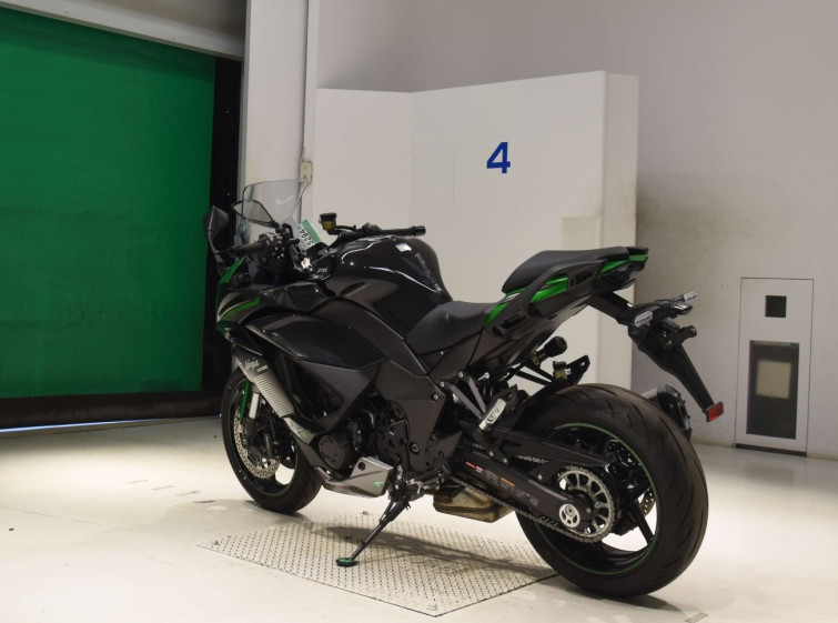 Мотоцикл Kawasaki ninja 1000 sx з пробігом 1416 km з пробігом 1416 km