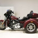 Мотоцикл HD ELECTRA GLIDE FLHTCU1690 TRIKE з пробігом 3262 km з пробігом 3262 km