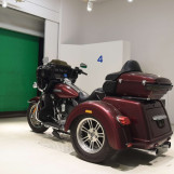 Мотоцикл HD ELECTRA GLIDE FLHTCU1690 TRIKE з пробігом 3262 km з пробігом 3262 km