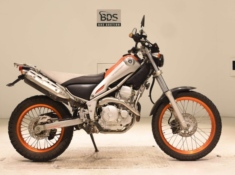 Мотоцикл Yamaha TRICKER с пробегом 11818 km