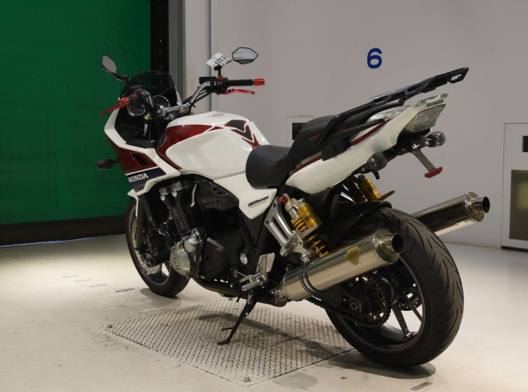 Мотоцикл Honda CB1300SF BOLDOR з пробігом 154528 km з пробігом 154528 km