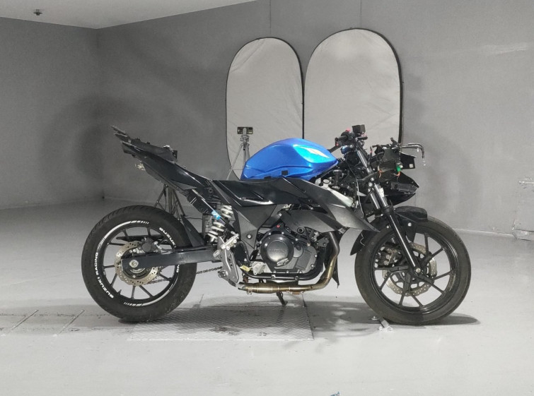 Мотоцикл Suzuki GSX250R