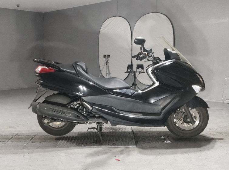 Мотоцикл Yamaha MAJESTY 250 с пробегом 30143 km