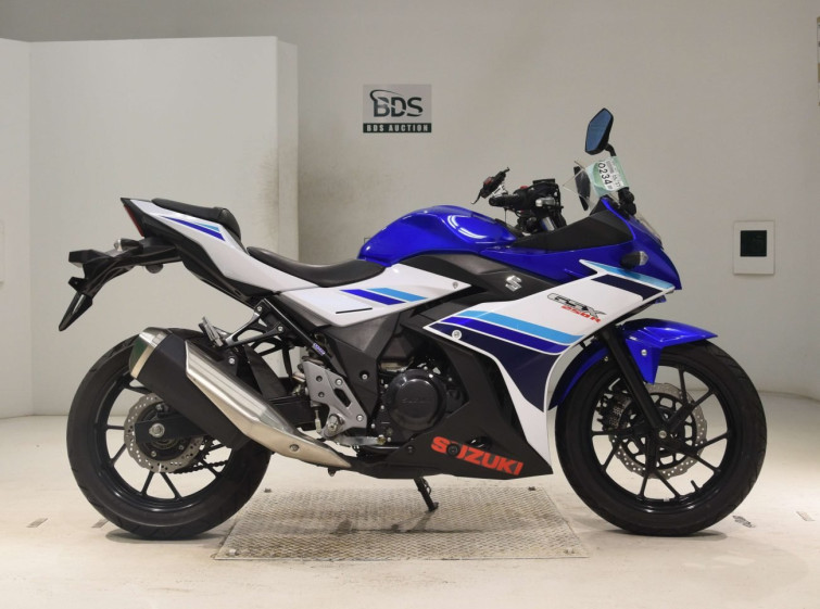 Мотоцикл Suzuki GSX250R с пробегом 3184 km