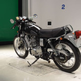 Мотоцикл Yamaha SR400 с пробегом 4495 km с пробегом 4495 km