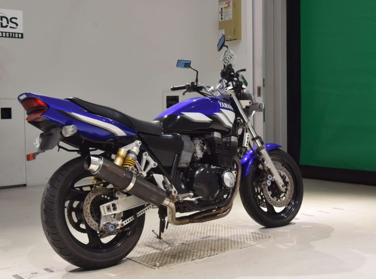 Мотоцикл Yamaha XJR400 с пробегом 29702 km с пробегом 29702 km