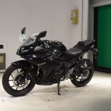 Мотоцикл Suzuki GSX250RA з пробігом 2079 km з пробігом 2079 km
