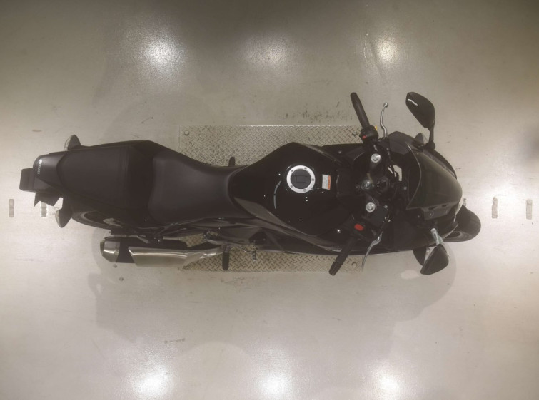 Мотоцикл Suzuki GSX250RA з пробігом 2079 km з пробігом 2079 km