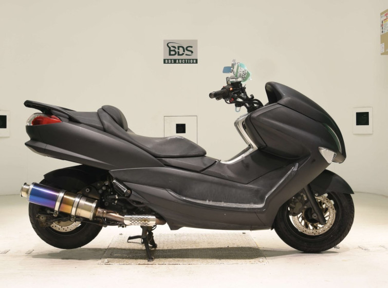Мотоцикл Yamaha MAJESTY 250 с пробегом 40273 km