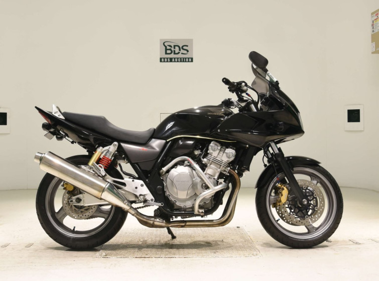 Мотоцикл Honda CB400SFVA с пробегом 110971 km