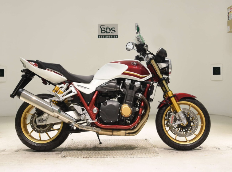 Мотоцикл Honda CB1300SF с пробегом 72 km