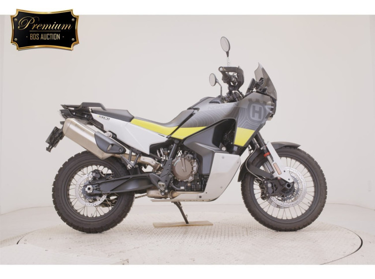Мотоцикл Husqvarna NORDEN901 с пробегом 2033 km