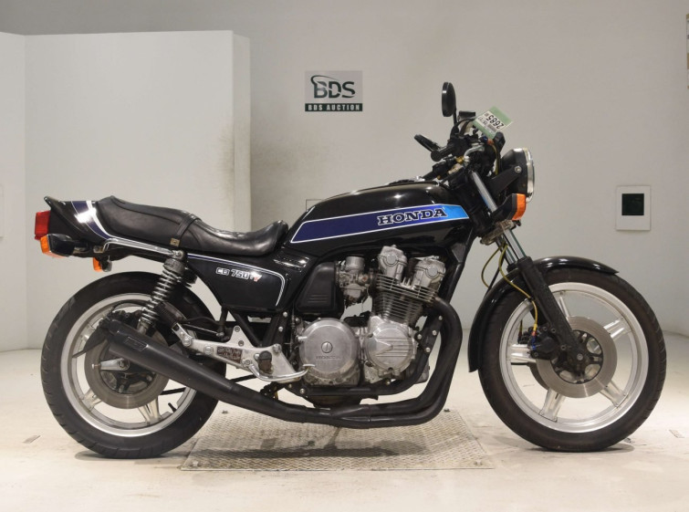 Мотоцикл Honda CB750SFA з пробігом 21815 km