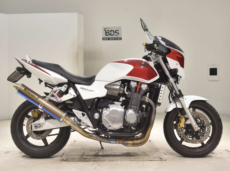 Мотоцикл Honda CB1300SF с пробегом 29157 km