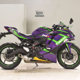 Мотоцикл Kawasaki NINJA ZX-25R с пробегом 3905 km