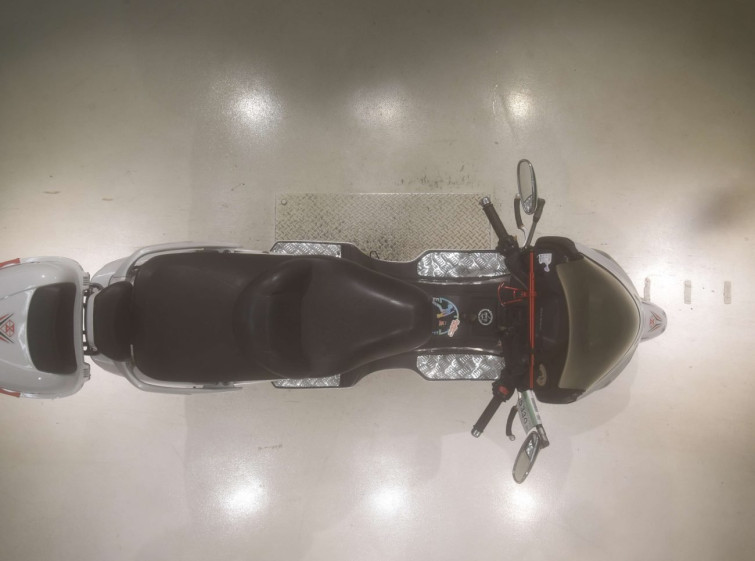 Мотоцикл Suzuki SKYWAVE 250 з пробігом 41100 km з пробігом 41100 km