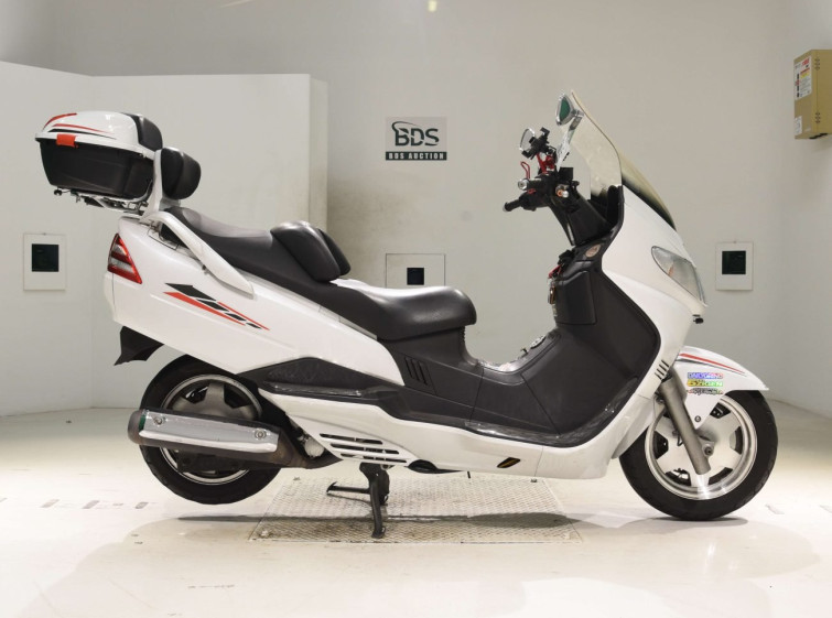 Мотоцикл Suzuki SKYWAVE 250 з пробігом 41100 km з пробігом 41100 km