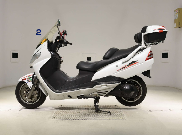 Мотоцикл Suzuki SKYWAVE 250 з пробігом 41100 km з пробігом 41100 km